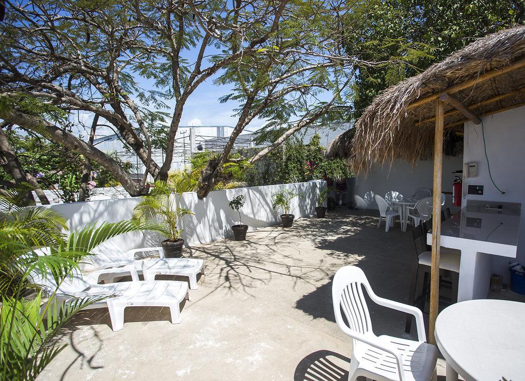 Aparthotel Azula Maya *